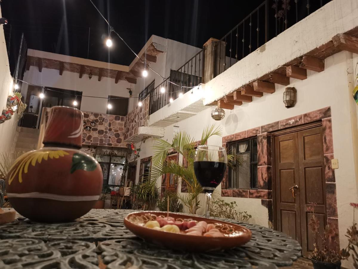 La Casa Del Abuelo Hostel ซานมิเกล เด อาเญนเด ภายนอก รูปภาพ