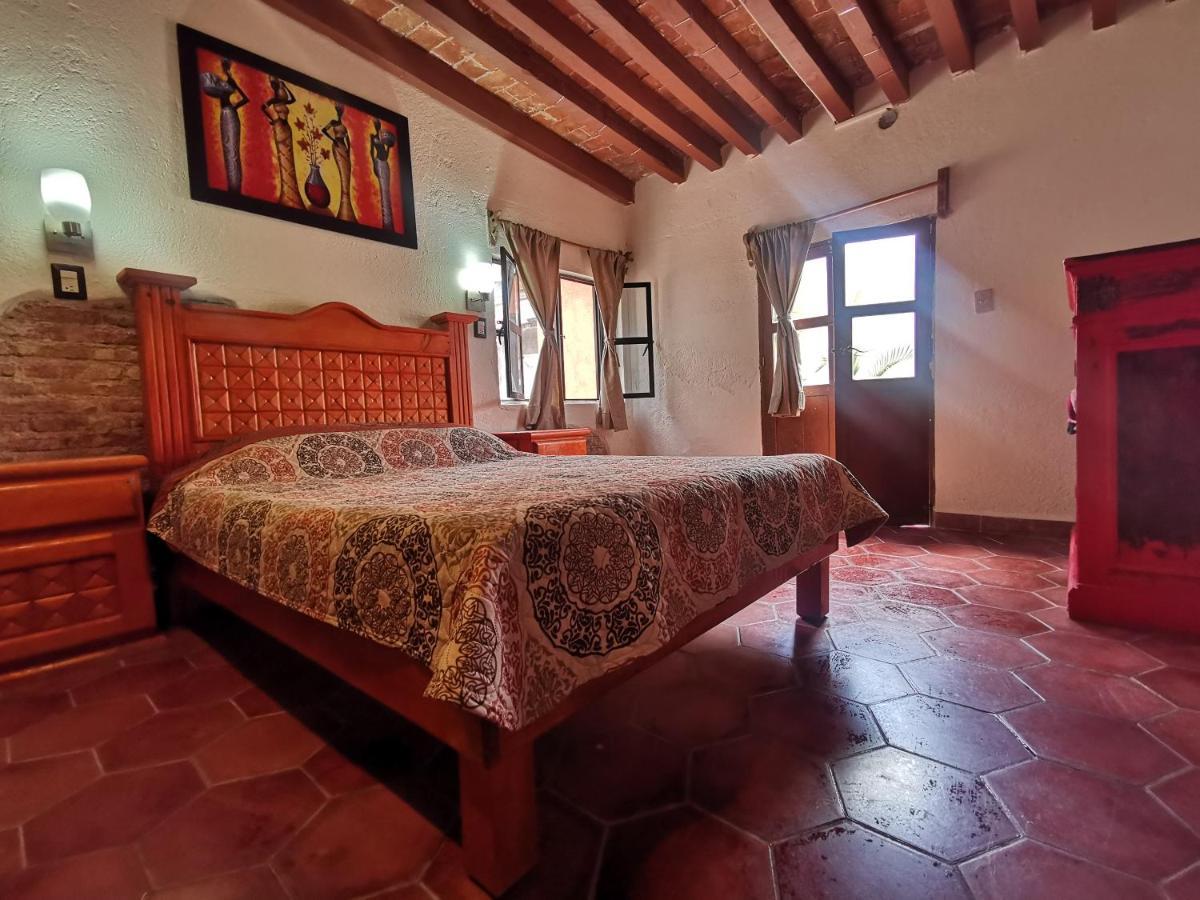 La Casa Del Abuelo Hostel ซานมิเกล เด อาเญนเด ภายนอก รูปภาพ